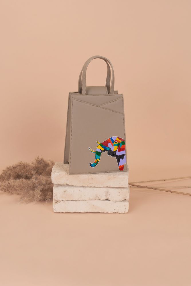 Zoë MIDI Bag Handpainted Elephant Beige
